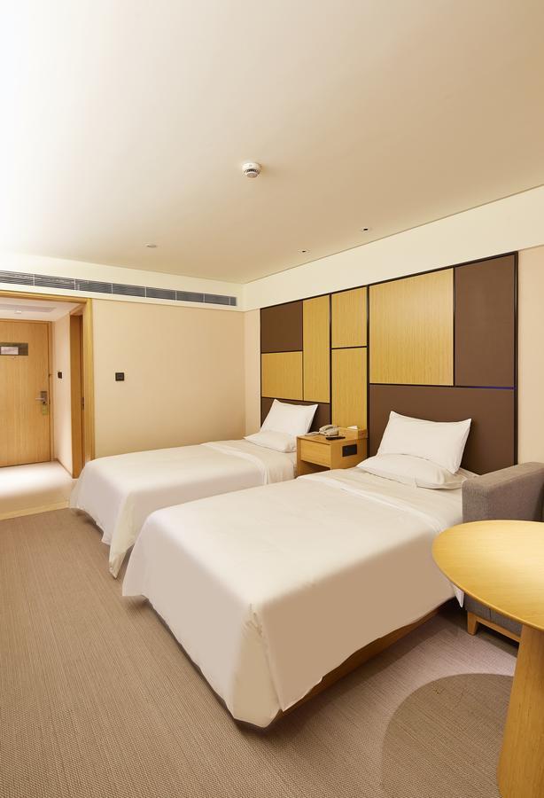Ji Hotel Shanghai Hongqiao Airport Huqingping Highway Exterior photo