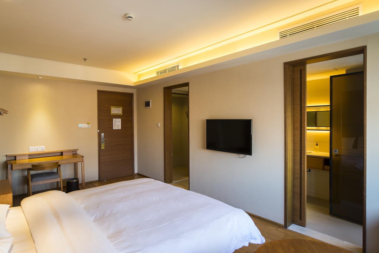 Ji Hotel Shanghai Hongqiao Airport Huqingping Highway Exterior photo