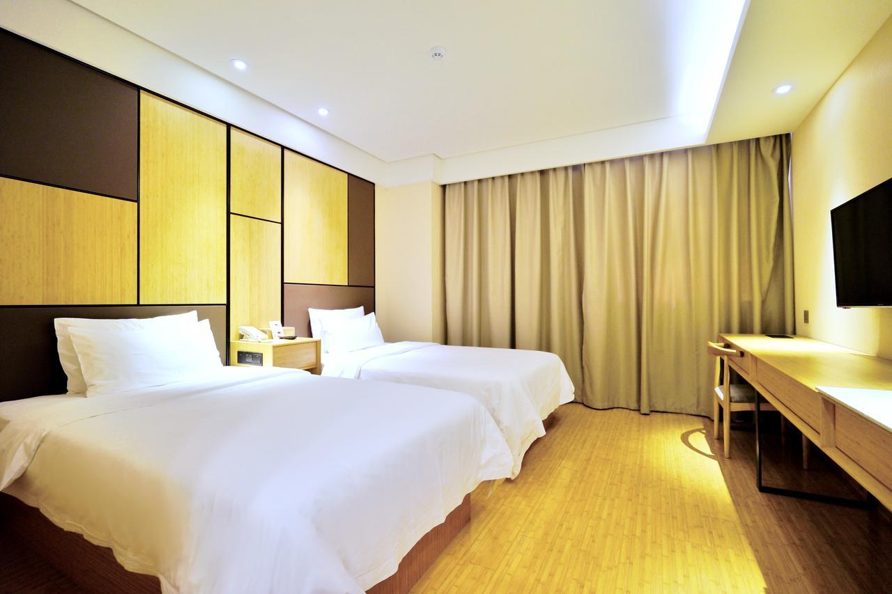 Ji Hotel Shanghai Hongqiao Airport Huqingping Highway Exterior photo