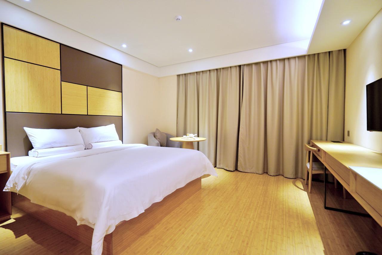 Ji Hotel Shanghai Hongqiao Airport Huqingping Highway Exterior photo