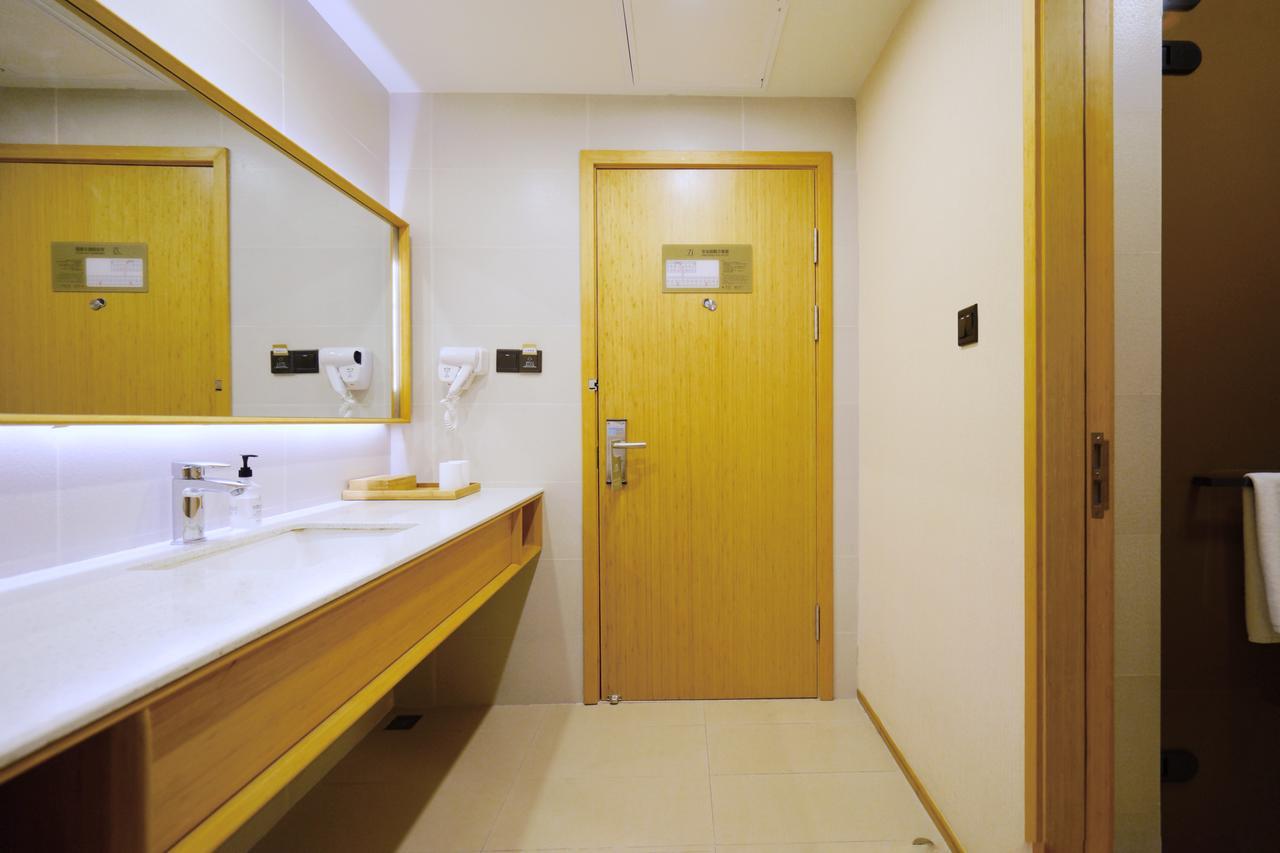 Ji Hotel Shanghai Hongqiao Airport Huqingping Highway Exterior photo