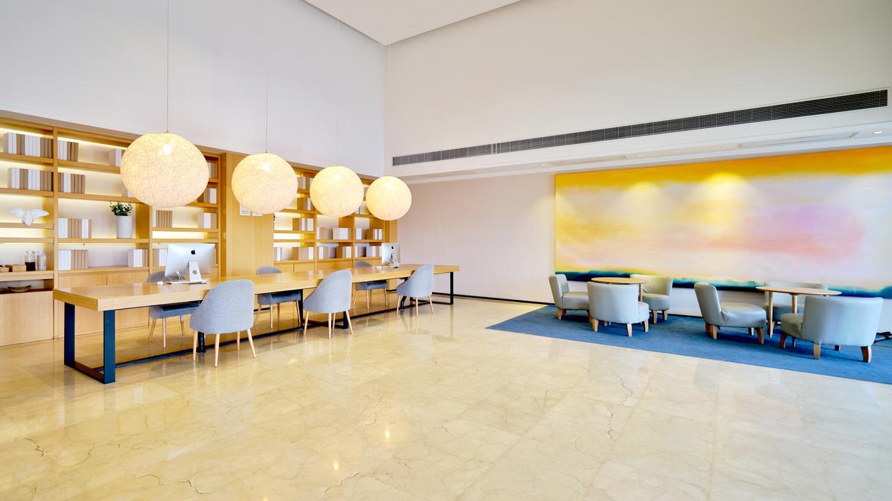 Ji Hotel Shanghai Hongqiao Airport Huqingping Highway Exterior photo